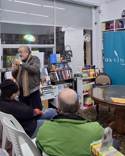 Lic. Óscar Padrón Favre en Da Vinci Ediciones